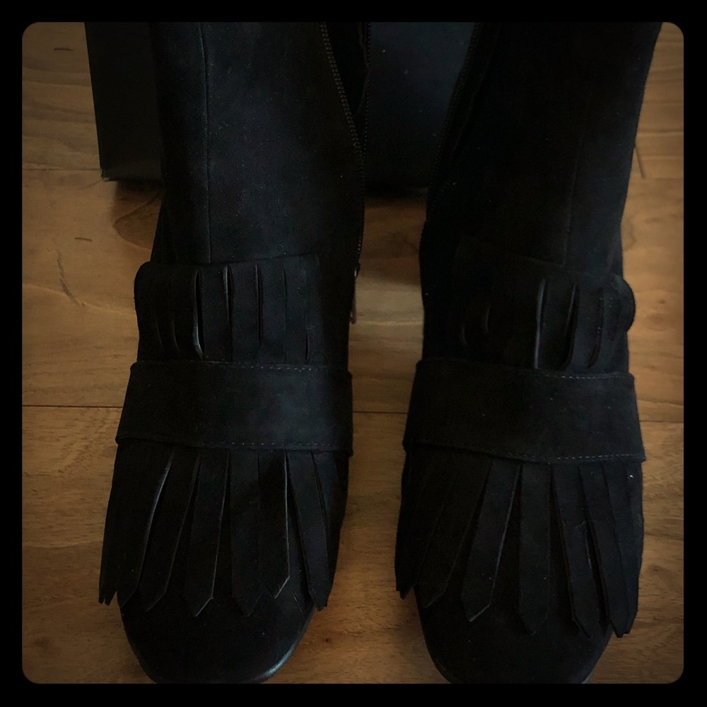 Steve Black Sued Shooter Booties